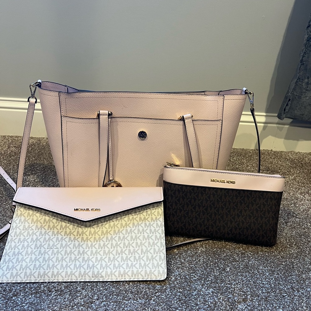 Michael Kors Large 3-in-1 tote